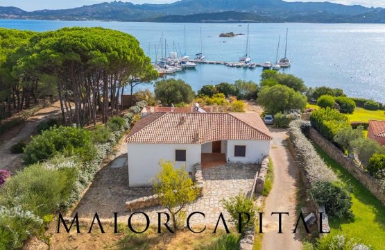 Vendita Villa Mare Cannigione Sardegna